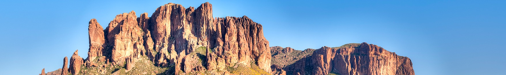 Mountain range in Arizona, a state where personal injury attorney Super Woman Super Lawyer can help