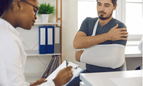 car-accident-lawyer-in-oakland:-get-compensation-for-a-broken-arm-after-a-collision